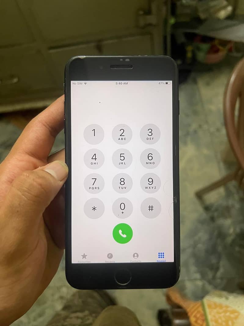 Apple iPhone 7 Plus 6