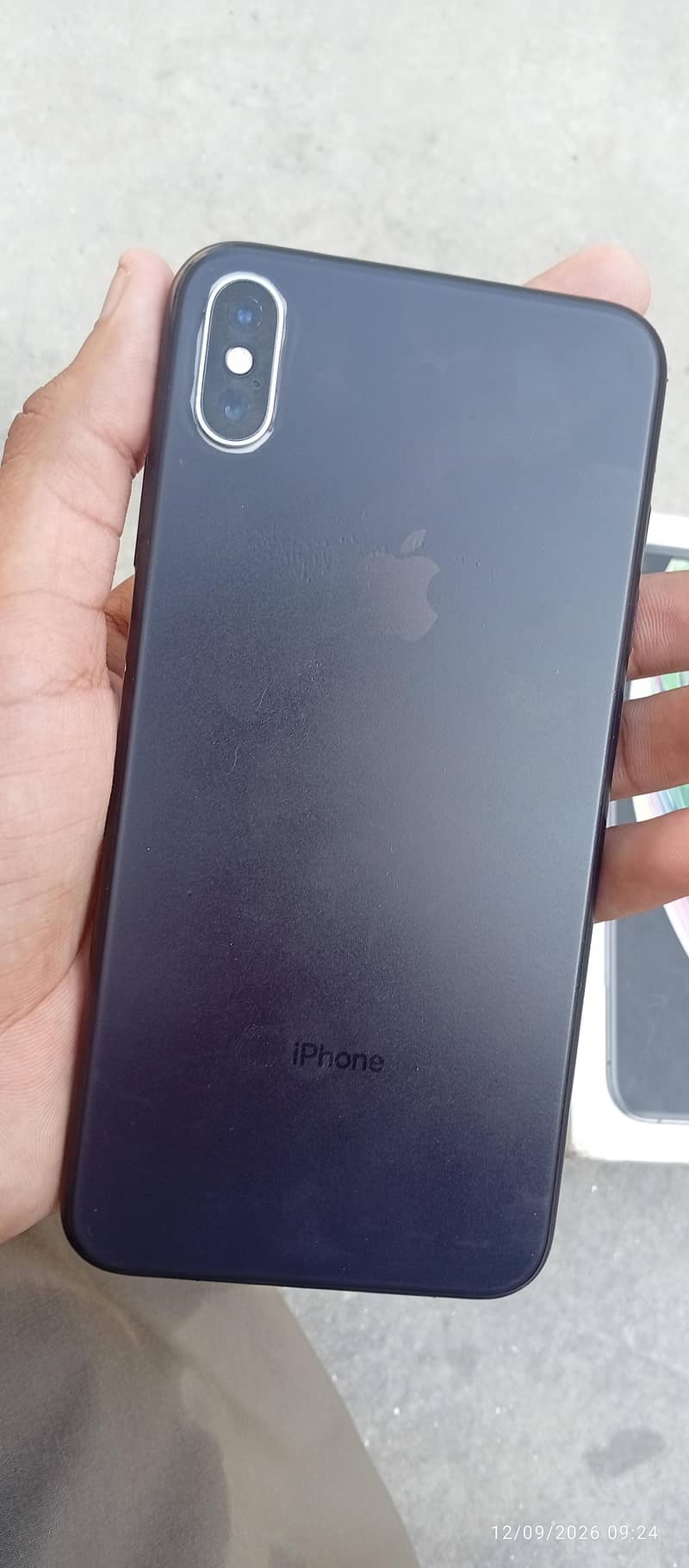 Apple iPhone XS Max 5