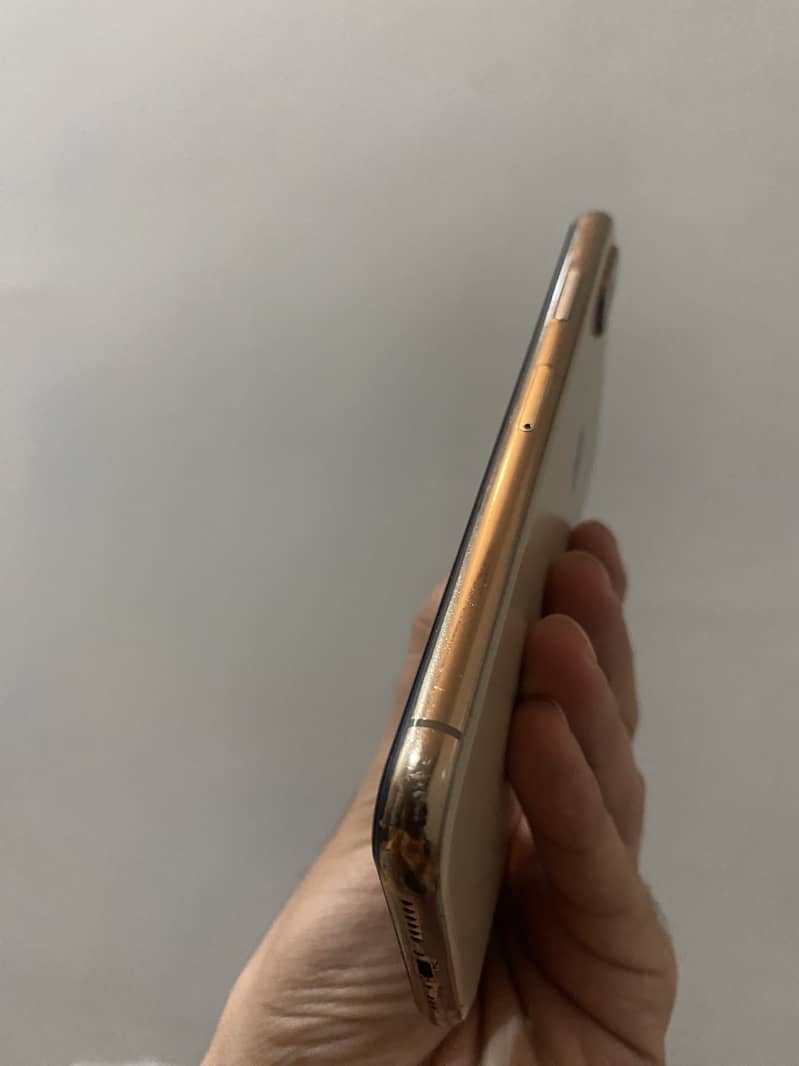 Apple iPhone X 2