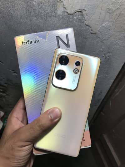 Infinix Zero 30