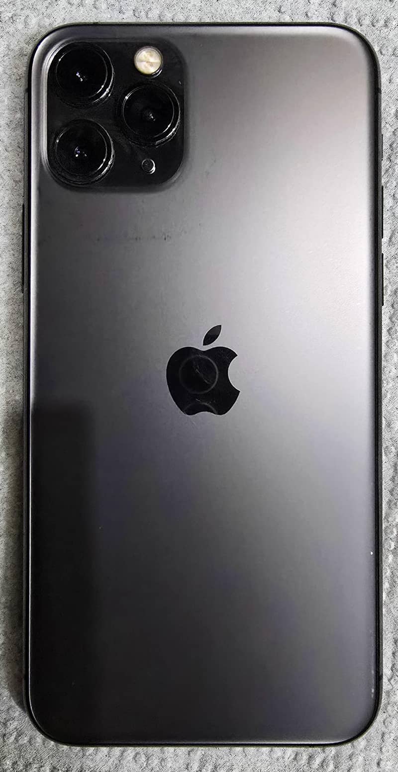 Apple iPhone 11 Pro 1