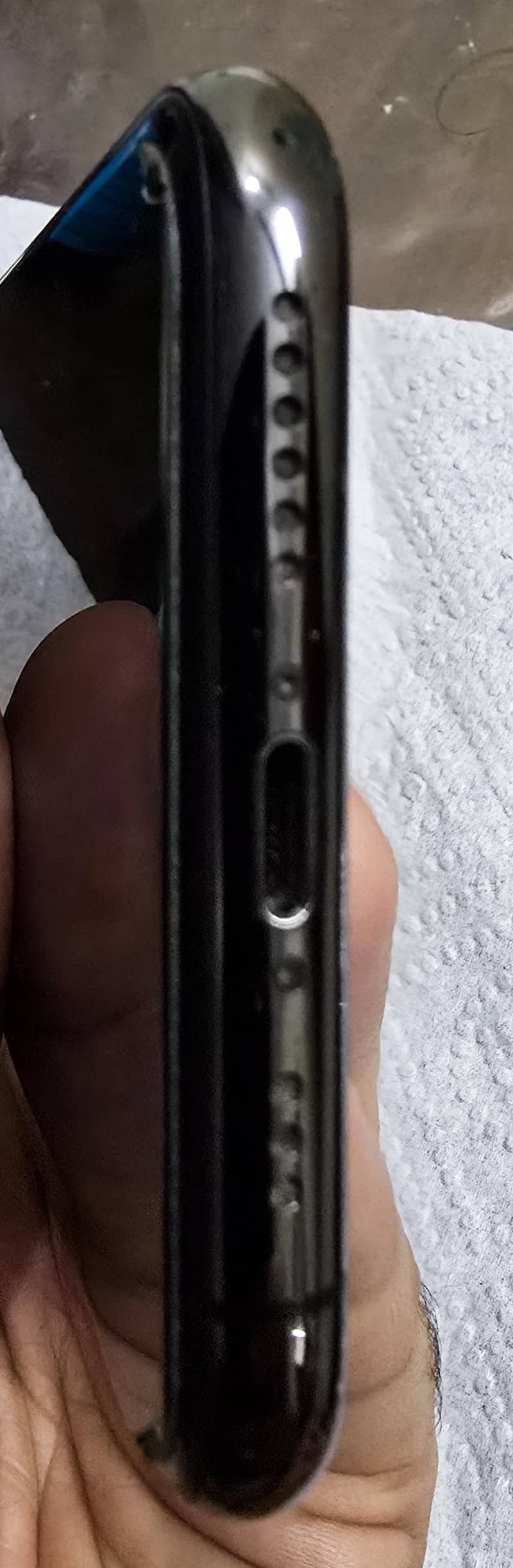 Apple iPhone 11 Pro 4