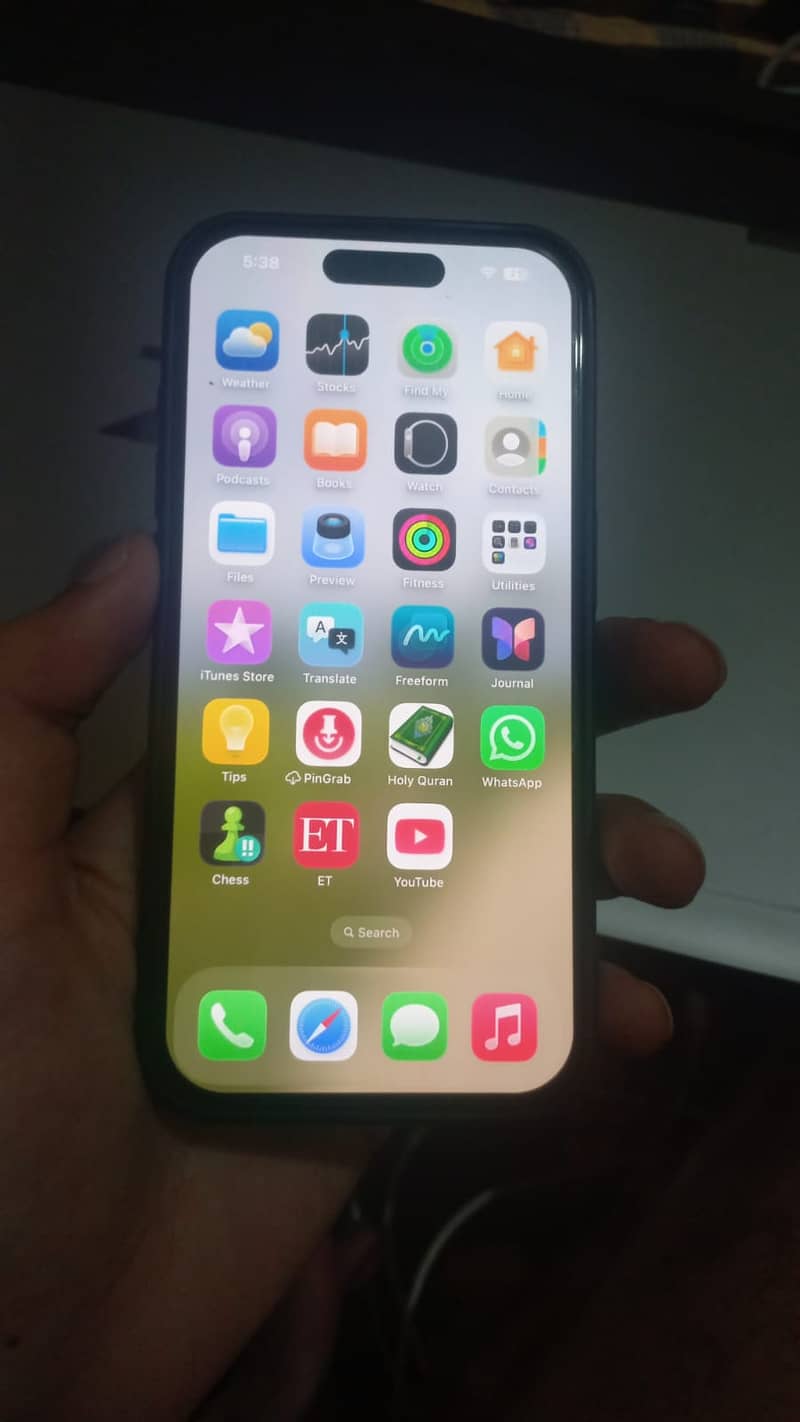 Apple iPhone 15 Pro 1