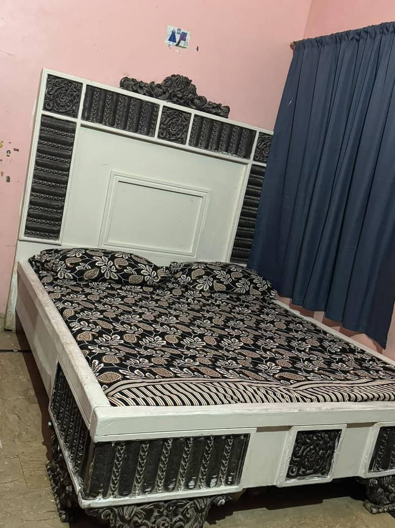 Bed without matres 2