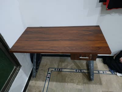 Study, gaming and Computer table