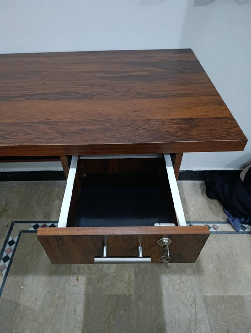 Study, gaming and Computer table 2