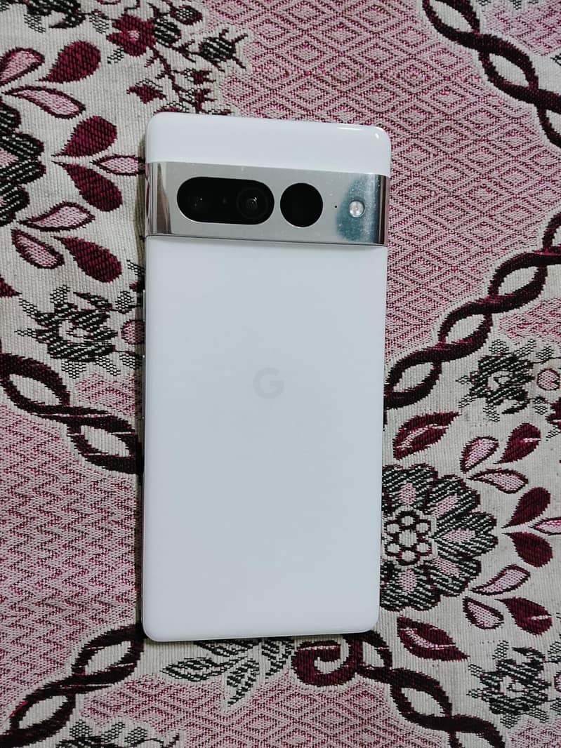Google Pixel 7 Pro 0