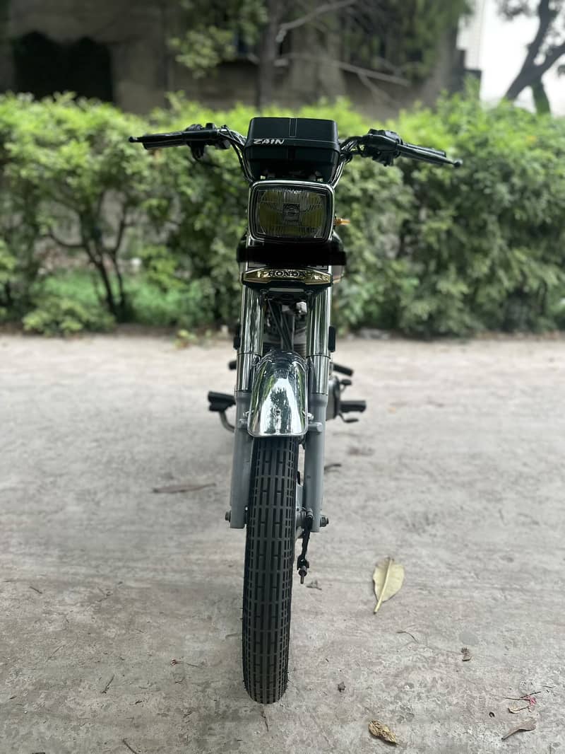 125 Gold Edition 3