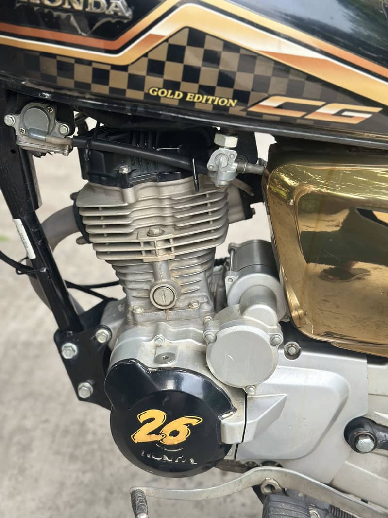 125 Gold Edition 5