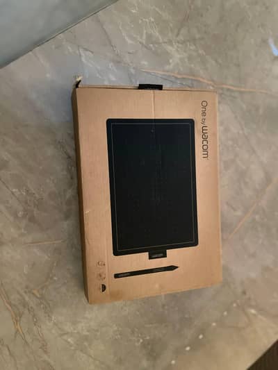 One by Wacom, Professional Drawing Tablet