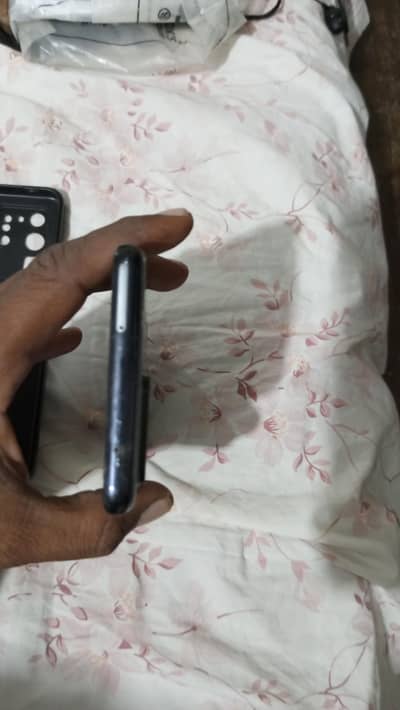 S 20 ultra 5G 12 GB RAM 128GB ROM 66 Thousands demand