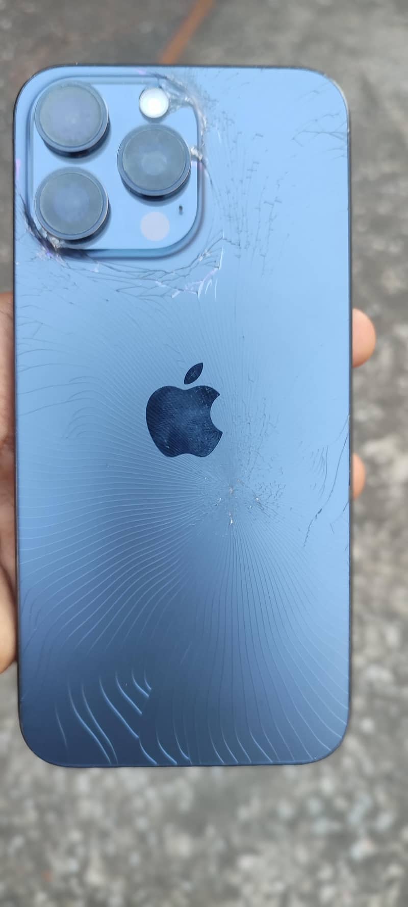 Apple iPhone 15 Pro Max 0