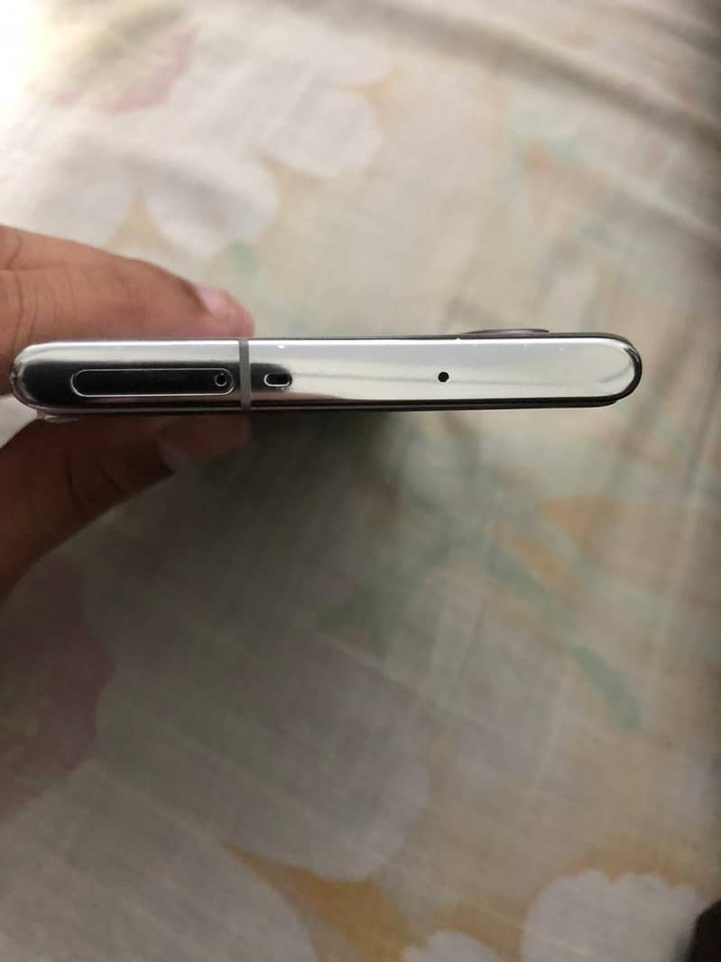 Samsung Mobile Note 10 Plus 1