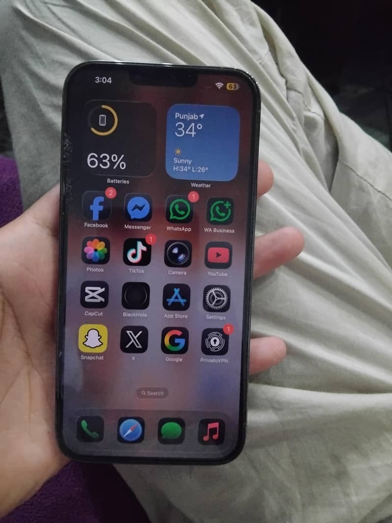 Apple iPhone 13 Pro Max 0
