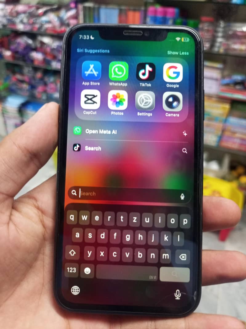 Apple iPhone 11 4