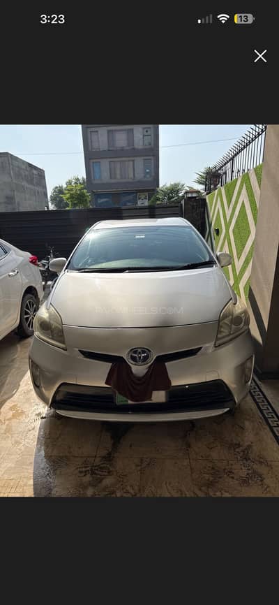 Toyota Prius 2012