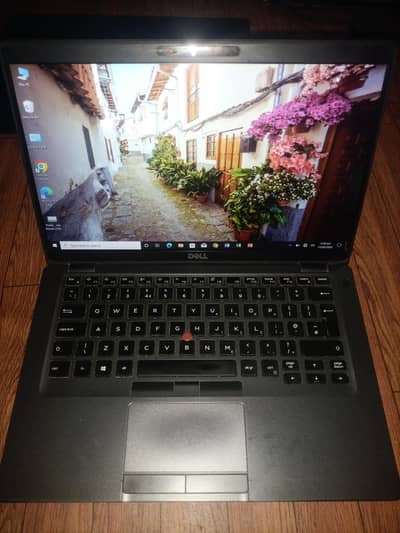 Dell Latitude 5400, i5 8th gen, 16gb ram, 256ssd, face look, fingar