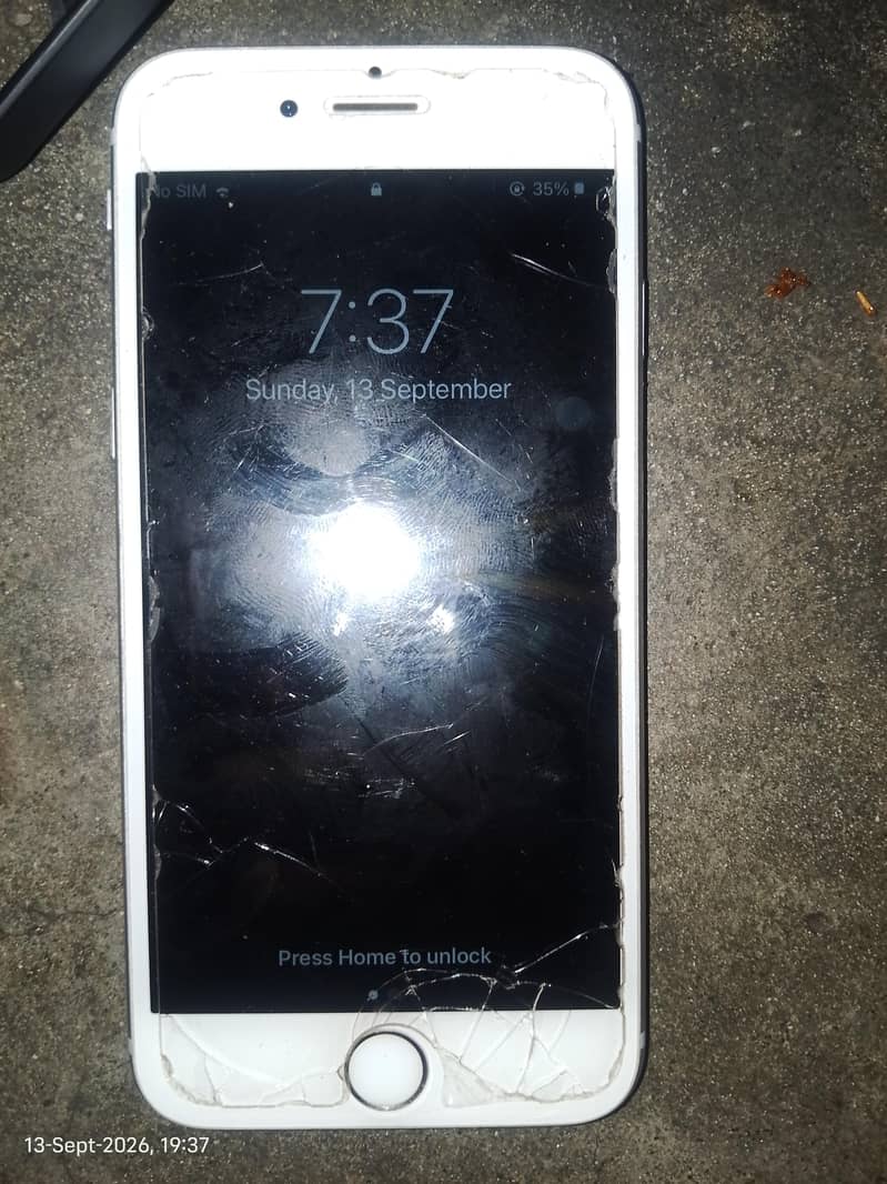 Apple iPhone 6S 1