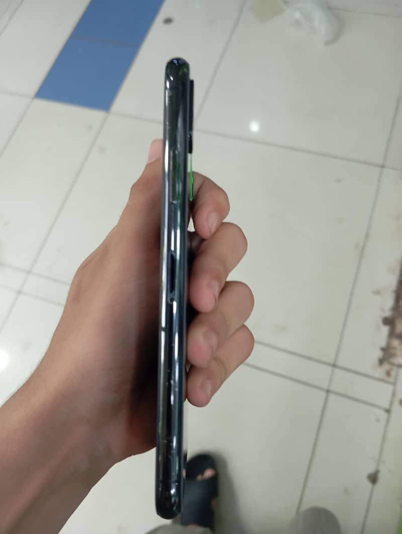 Apple iPhone X 2