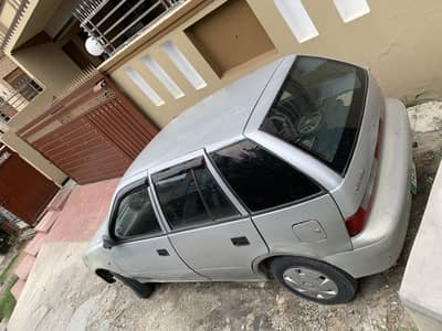 Suzuki Cultus 2001