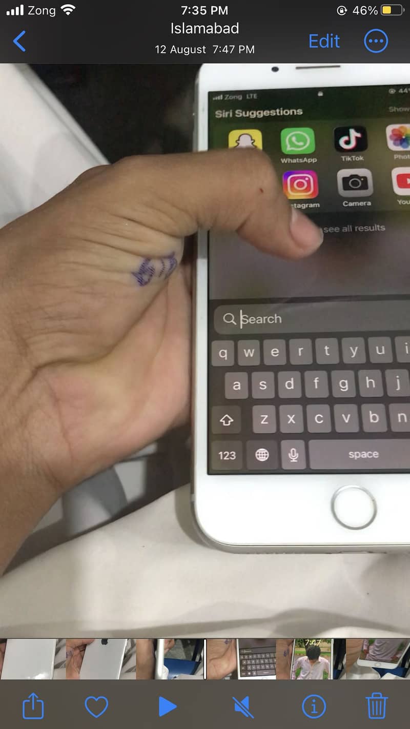 Apple iPhone 8 Plus 3