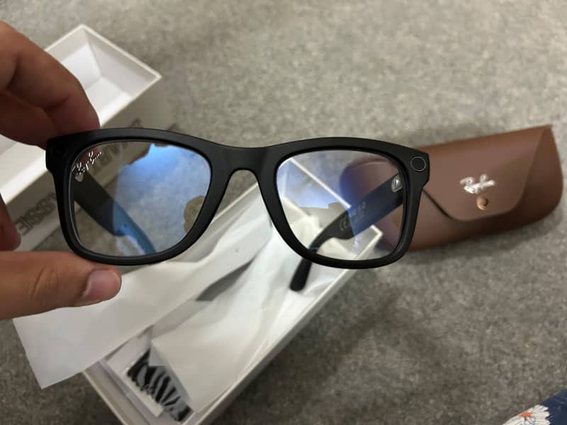 Smart AI Glasses 1