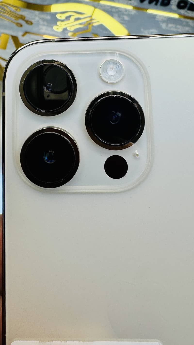 Apple iPhone 14 Pro 10