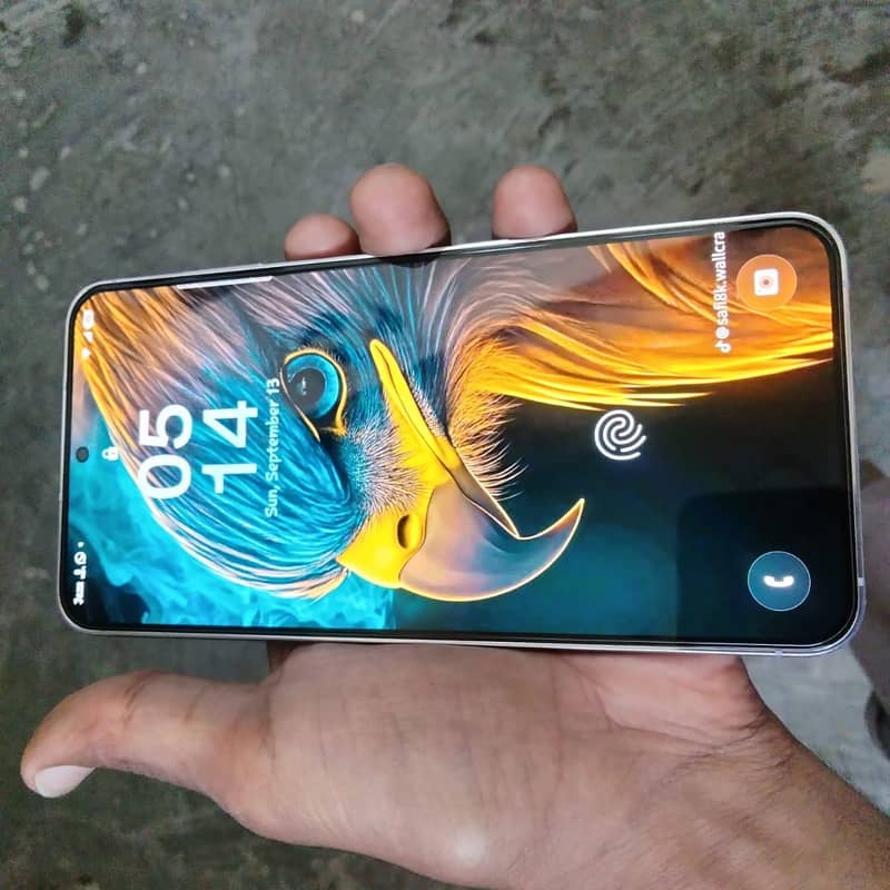 Samsung Mobile S23 Plus 1