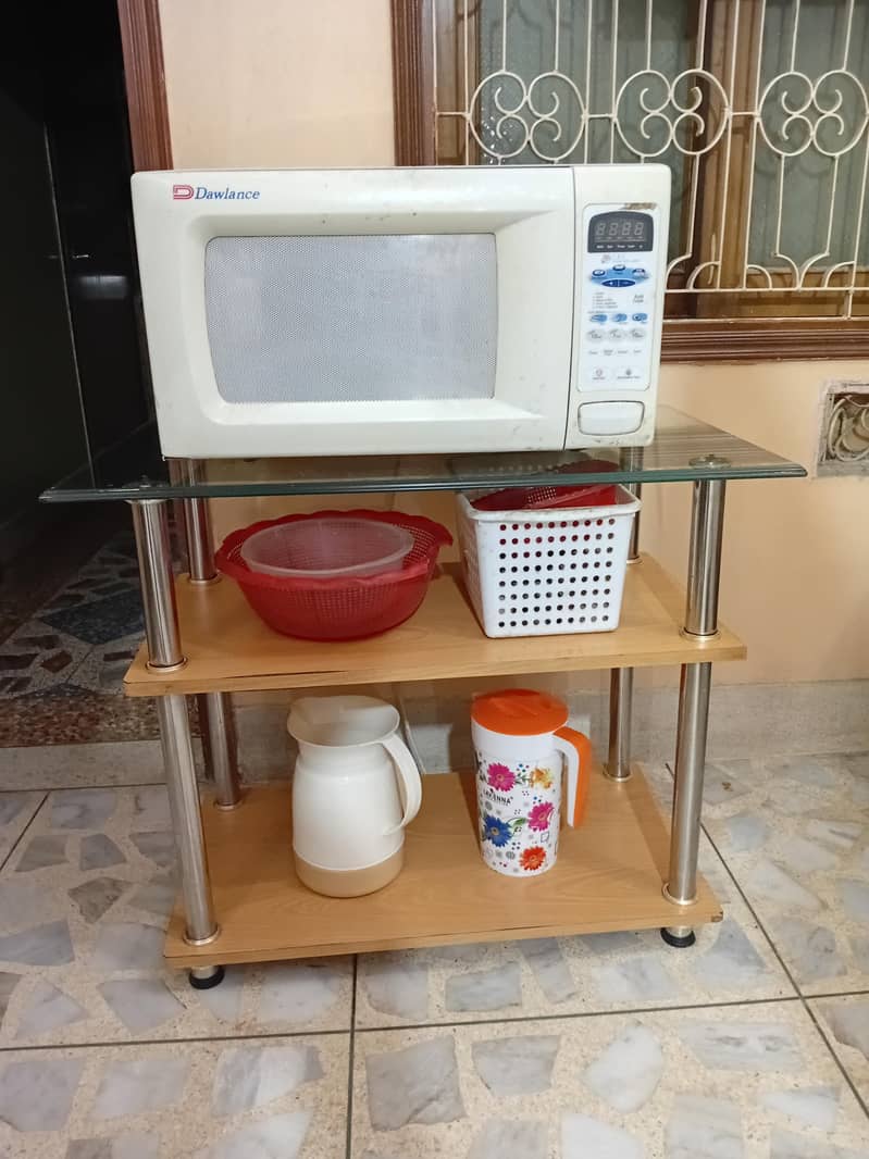 new kitchen accessories table 1