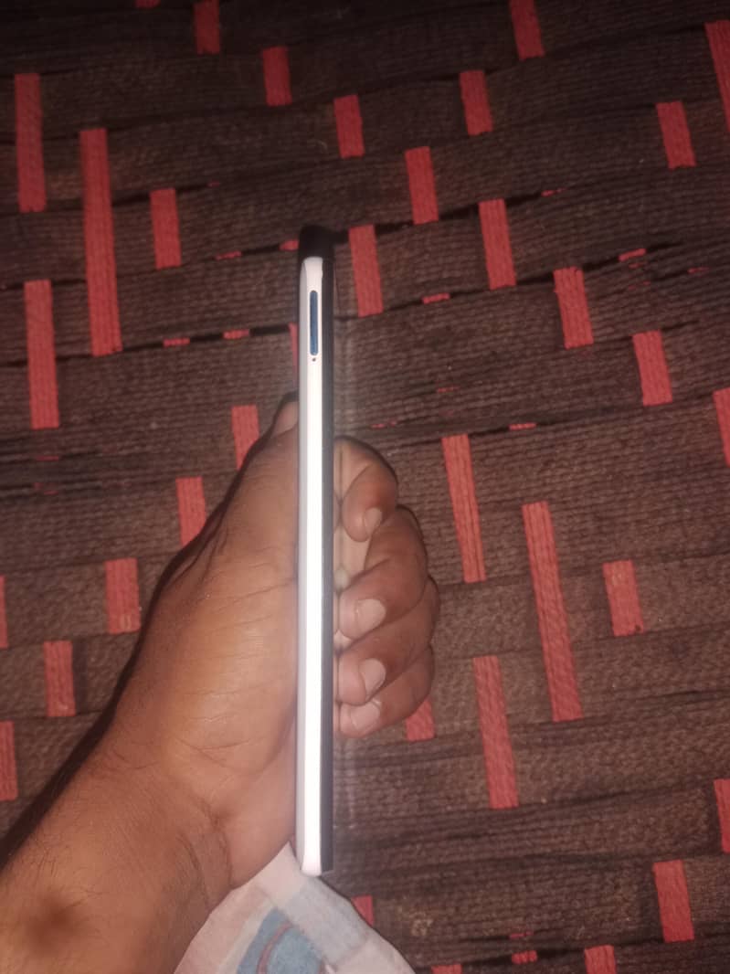 Samsung Mobile A30s 1