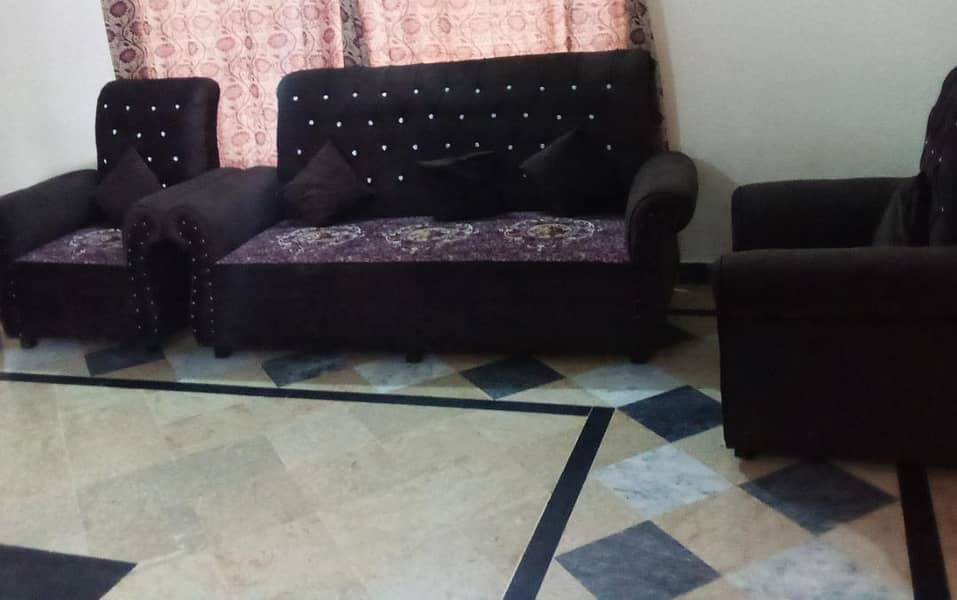 5 Seater sofa set 0
