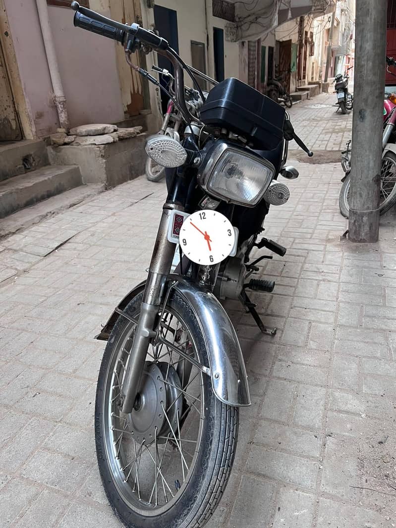 Honda 125 8