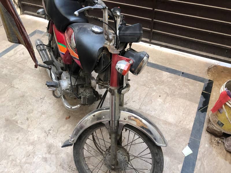 Honda CD 70 3