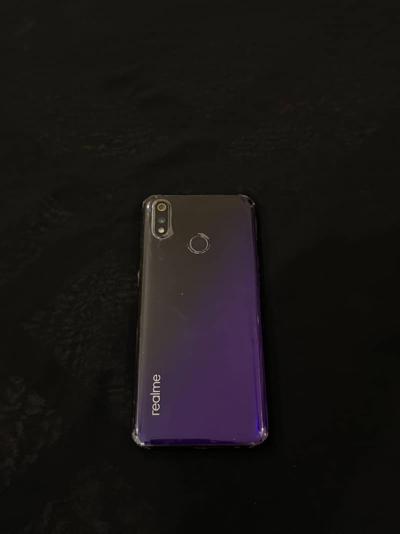 Realme 3 Pro 1