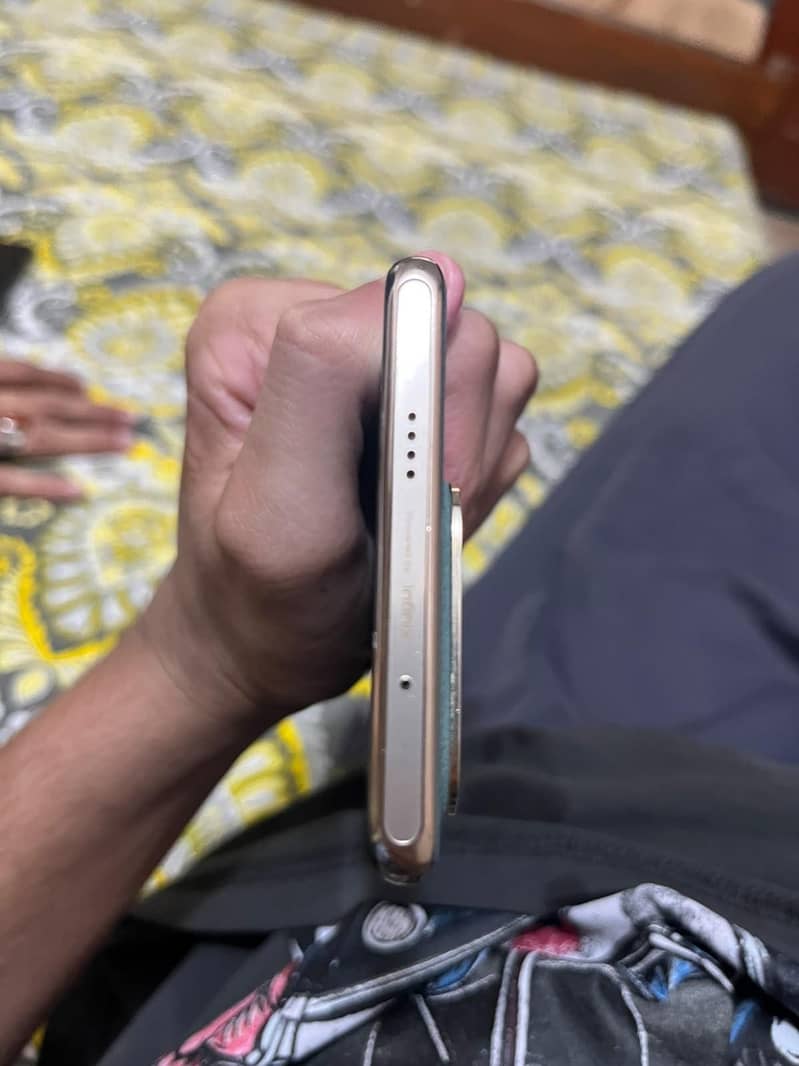 infinix Zero 30 6