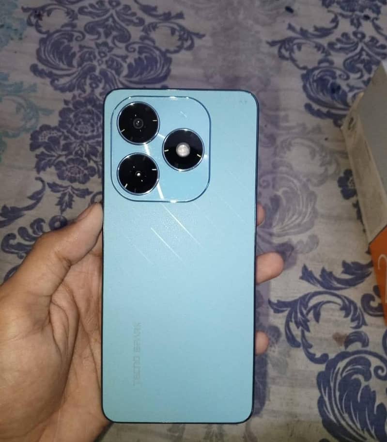 Tecno Spark 20 2