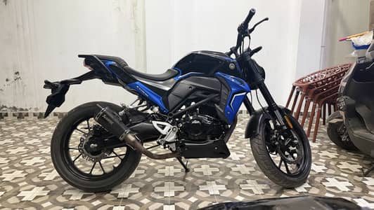 Super Star 200cc | Like New 9.5/10 | Under 500 KM | Akrapovic Exhaust