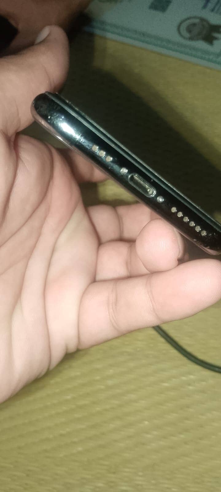 Apple iPhone 11 Pro 4