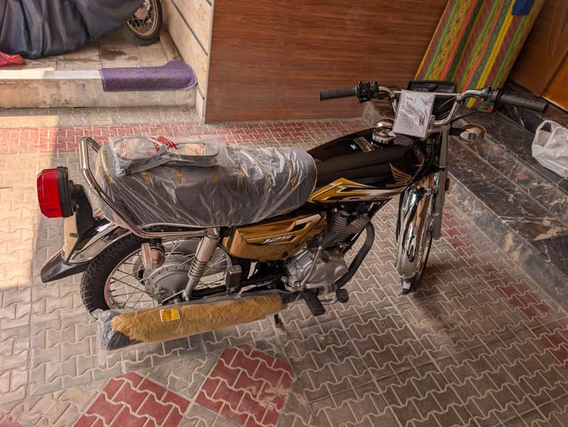 Honda CG125 0