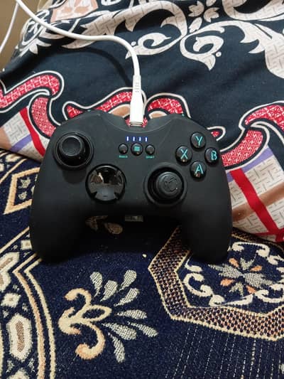 Original Nacon GC-200WL Wireless PC Controller for Windows