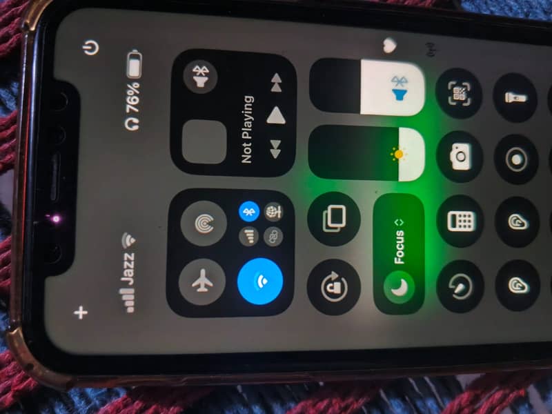 Apple iPhone XR 1