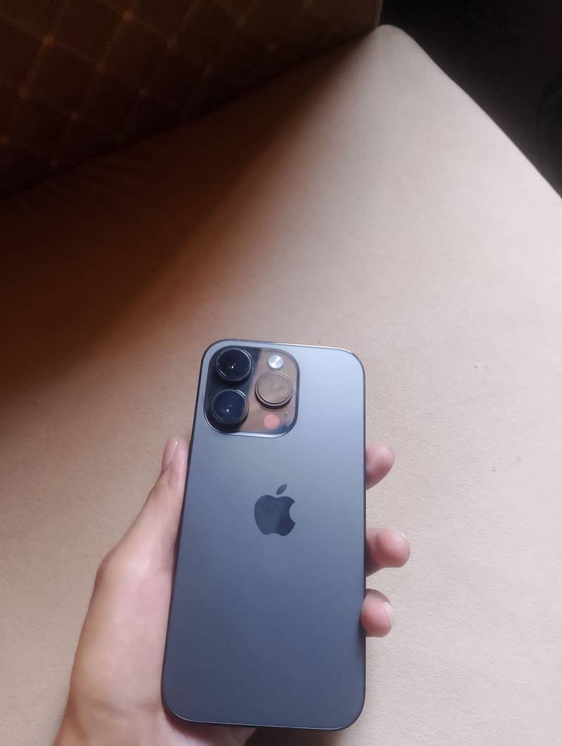 Apple iPhone 14 Pro 3