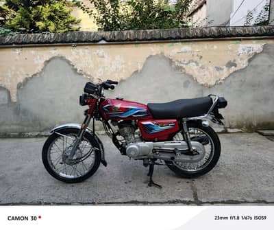 Honda 125 24 model all original excellent condition