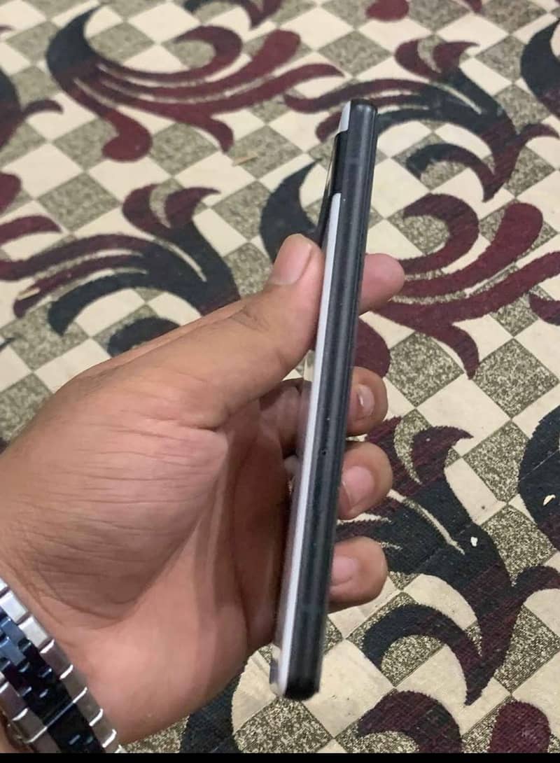 Google Pixel 6a 1