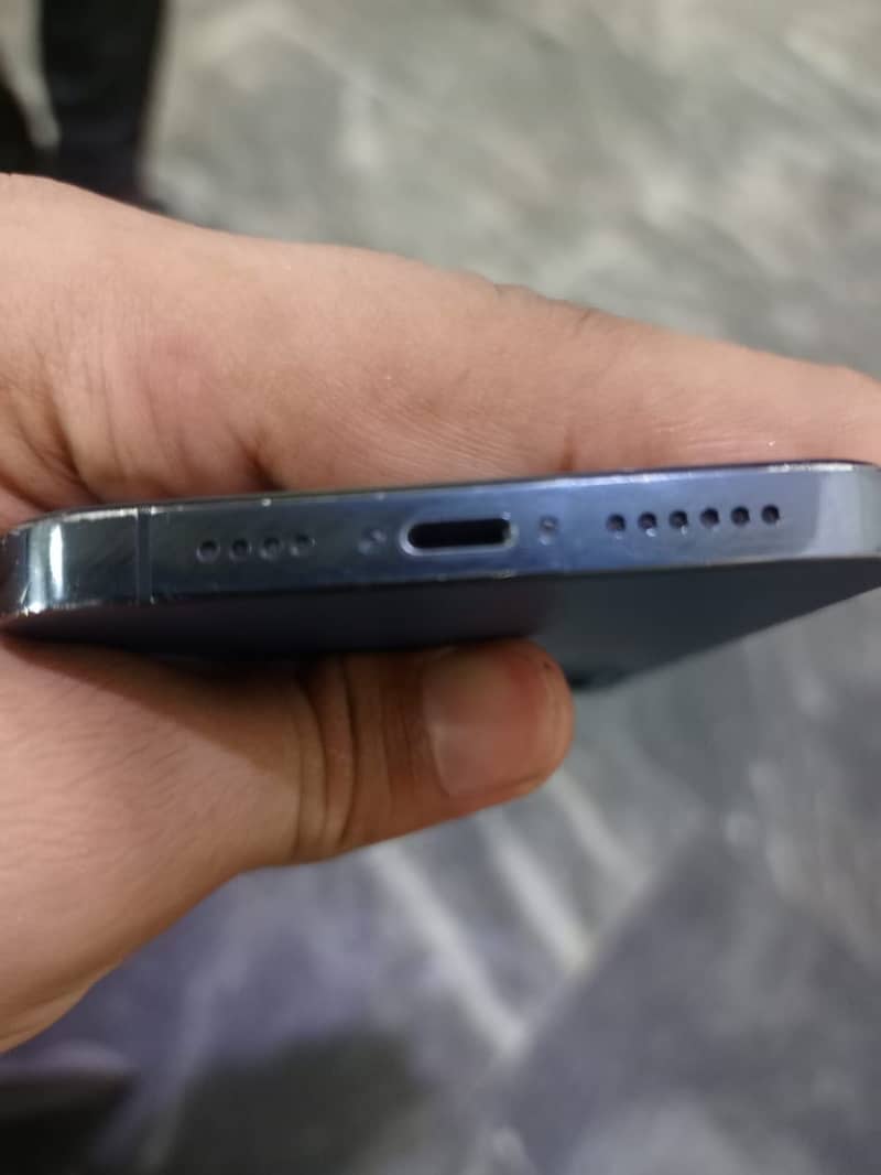 Apple iPhone 12 Pro Max 2