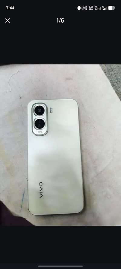 Vivo Y500 5G ha argent sal