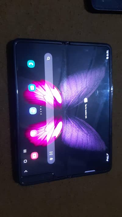 Samsung Mobile Fold 12 ram 512 memory non PTA