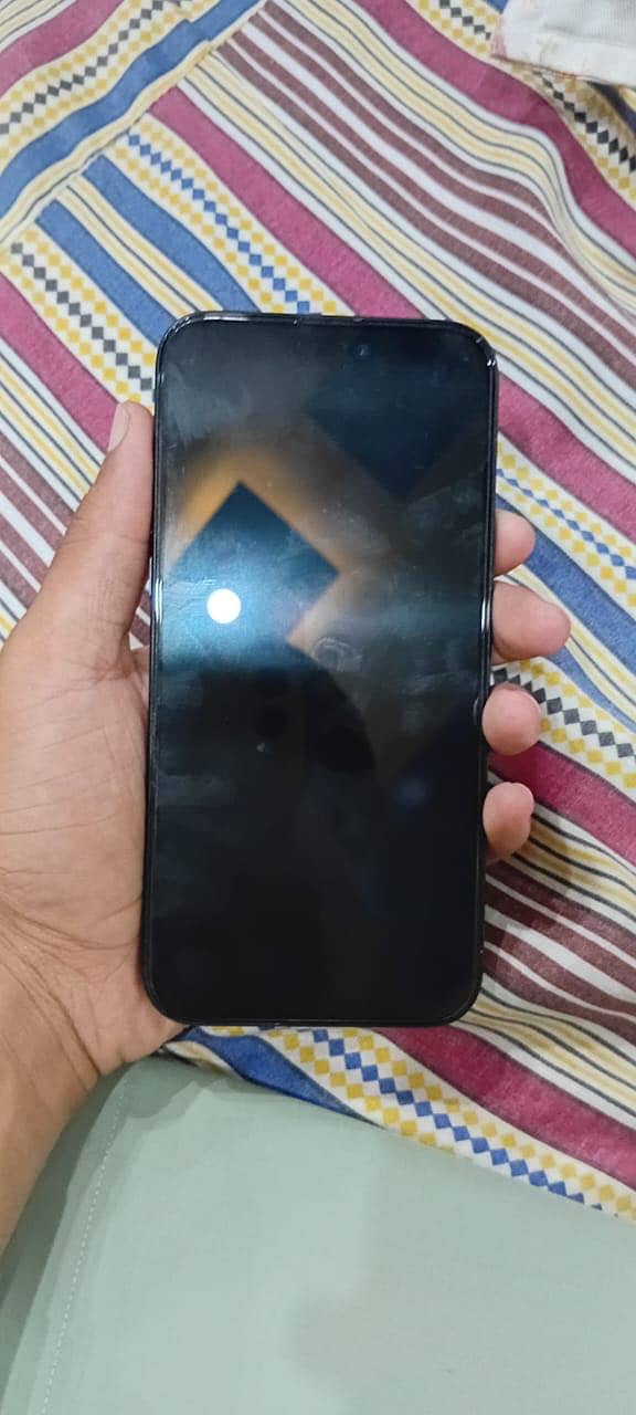 Apple iPhone 15 plus 0