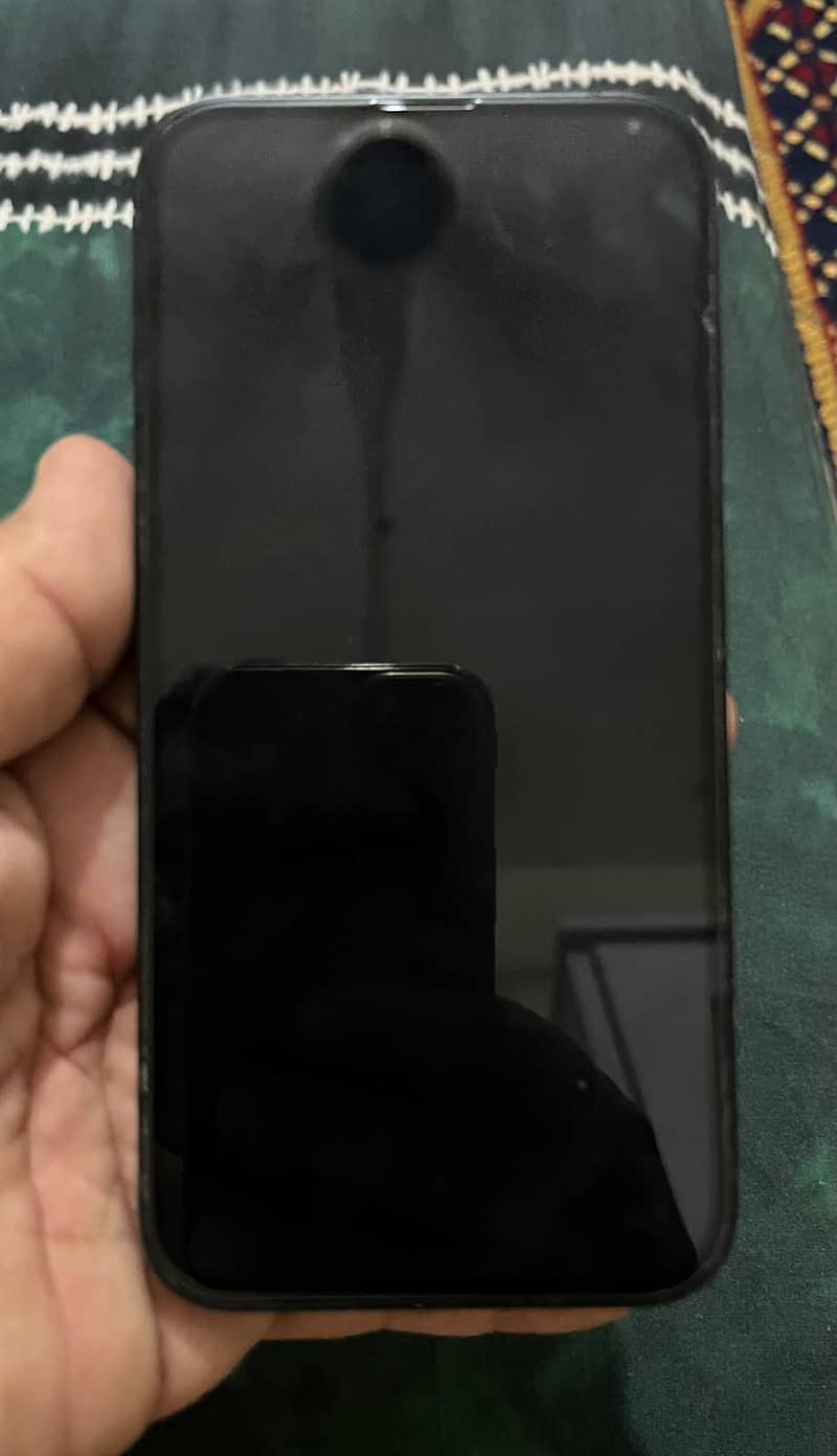 Apple iPhone 13 1
