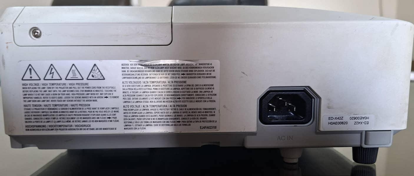 Hitachi 1